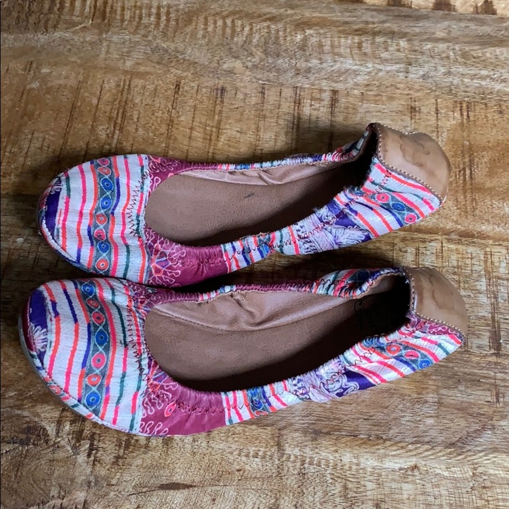 Lucky Brand Flats - Colored Pattern